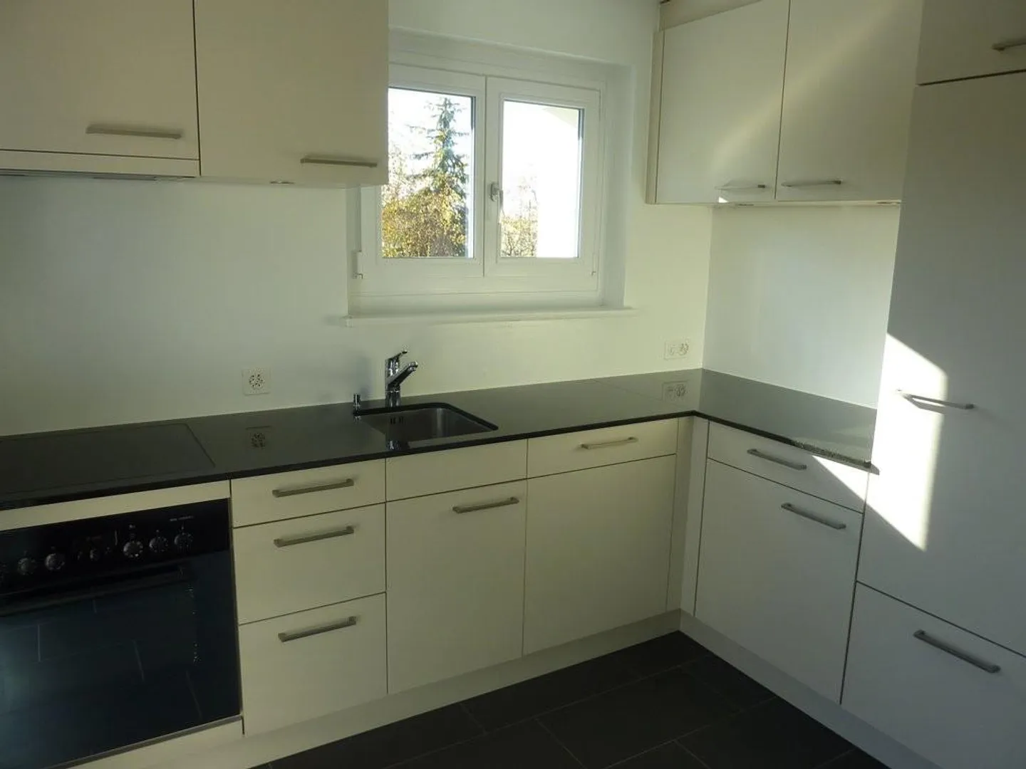 Helle 3-Zimmerwohnung mit Balkon - Foto 7 von 9