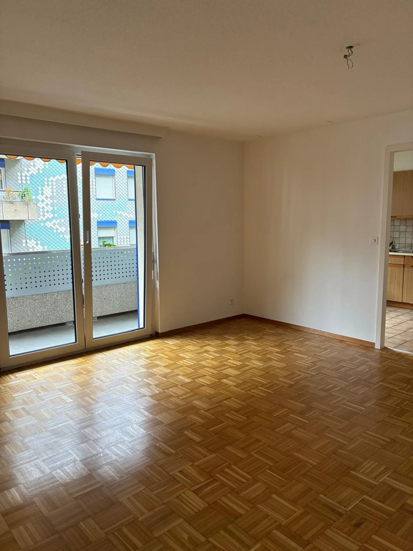Schöne 2,5-Zimmer-Wohnung mit Balkon - Foto 5 von 7