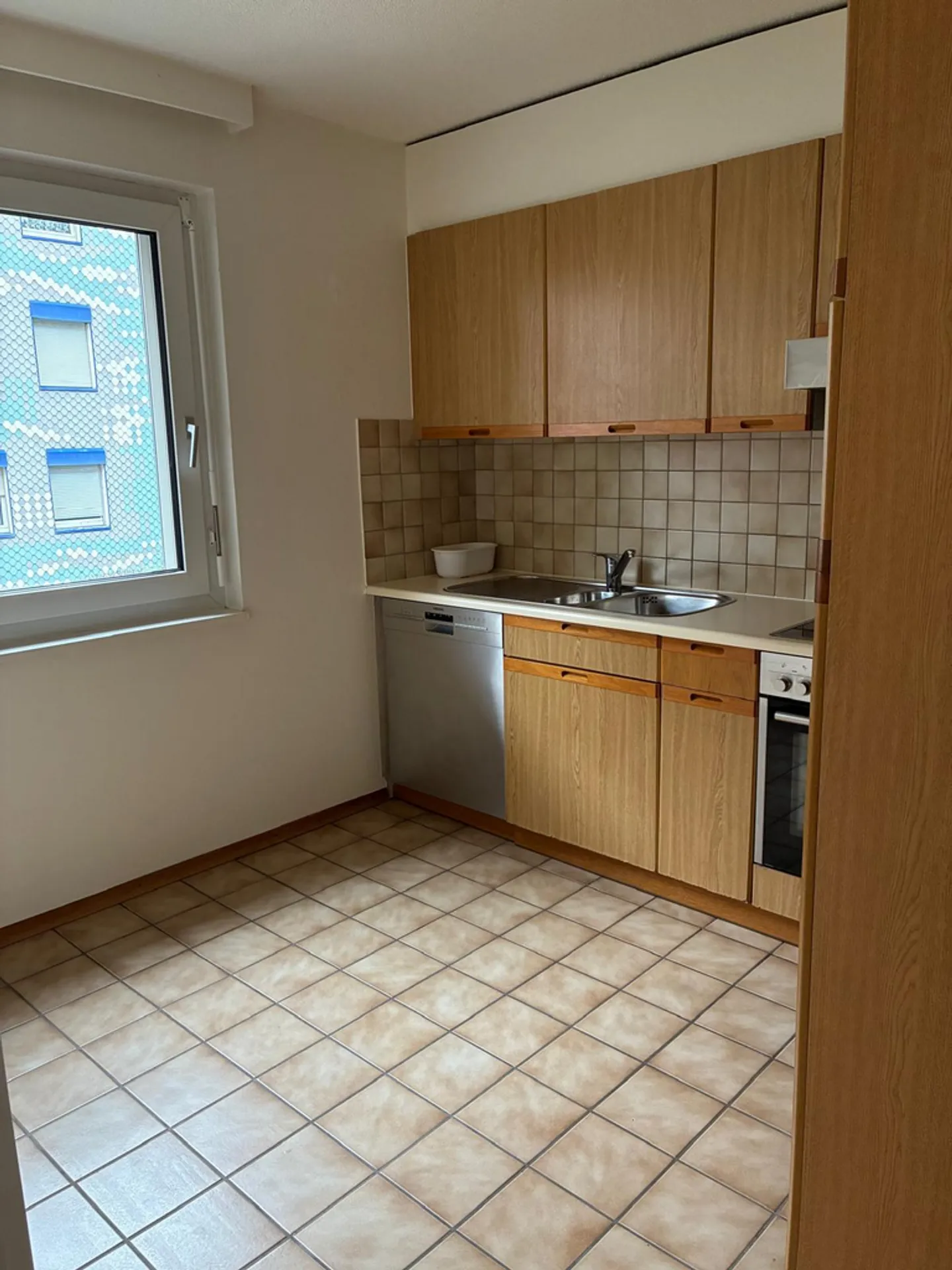 Schöne 2,5-Zimmer-Wohnung mit Balkon - Foto 2 von 7