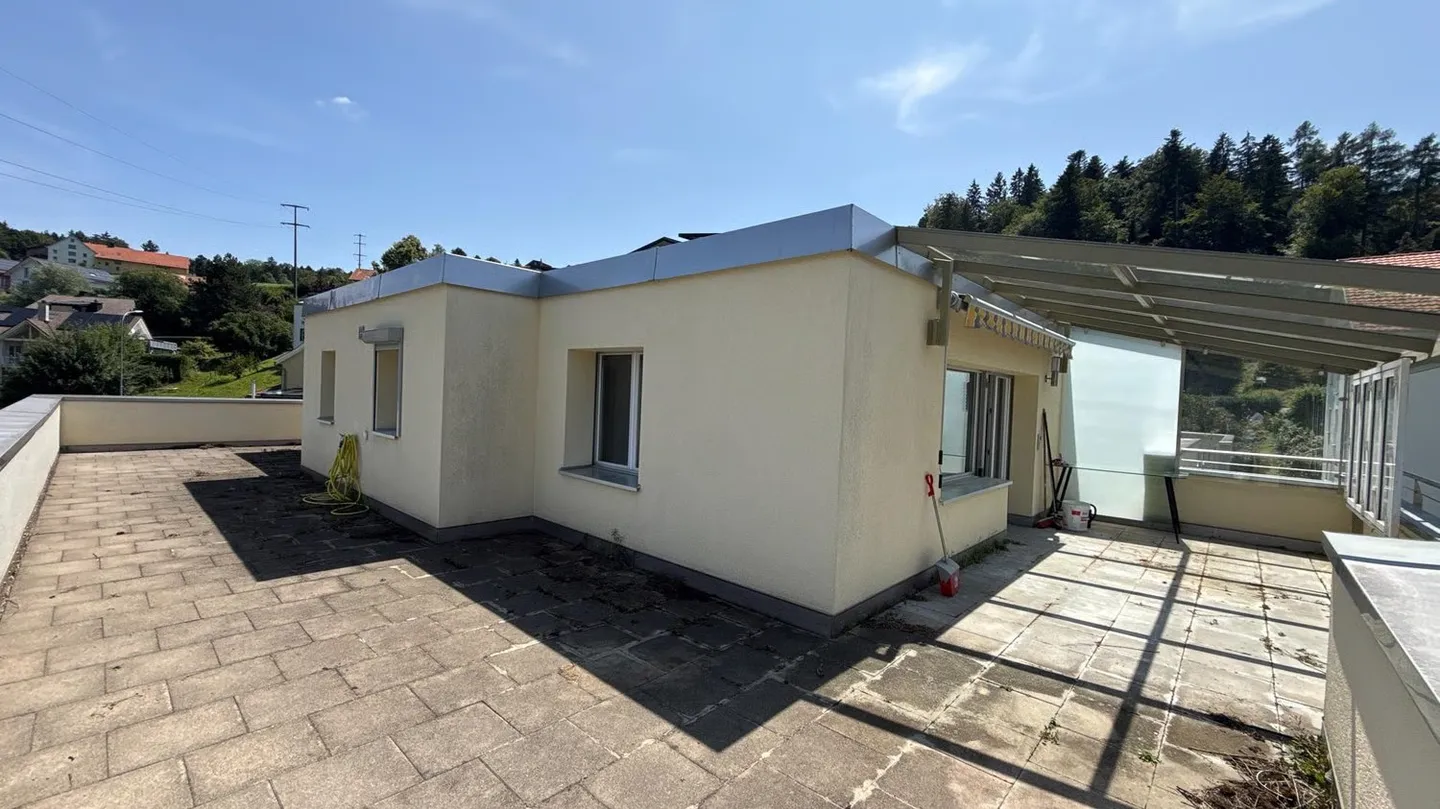 Stilvolle Attika-Wohnung mit Terrasse - Foto 2 von 8