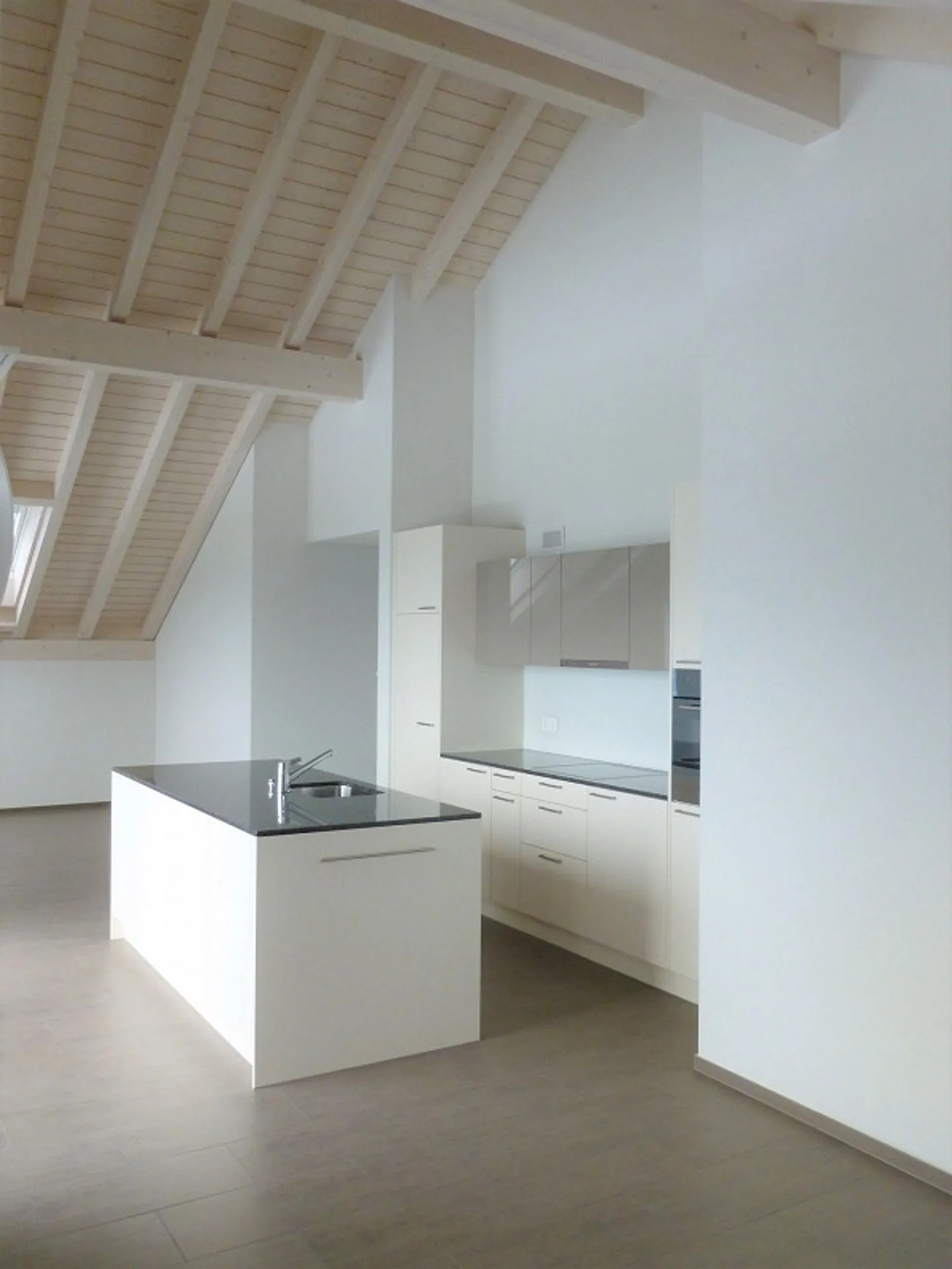 Bella appartamento di 3,5 stanze nel verde - Foto 5 di 9