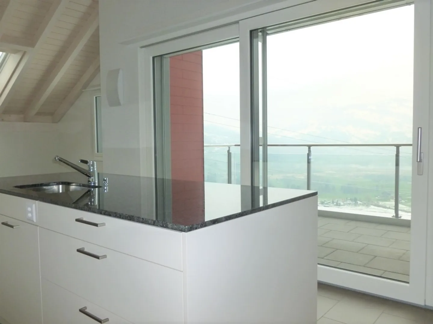 Bella appartamento di 3,5 stanze nel verde - Foto 6 di 9