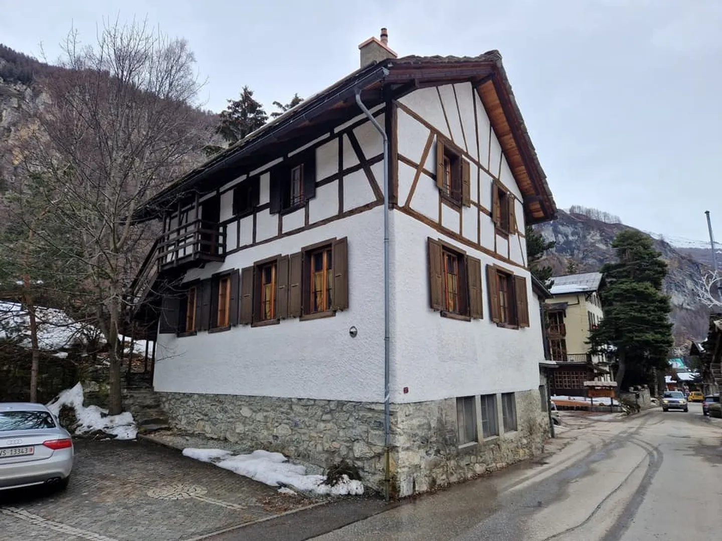 Chalet composed of two apartments - Central Street of the village of Evolène - Photo 1 of 9
