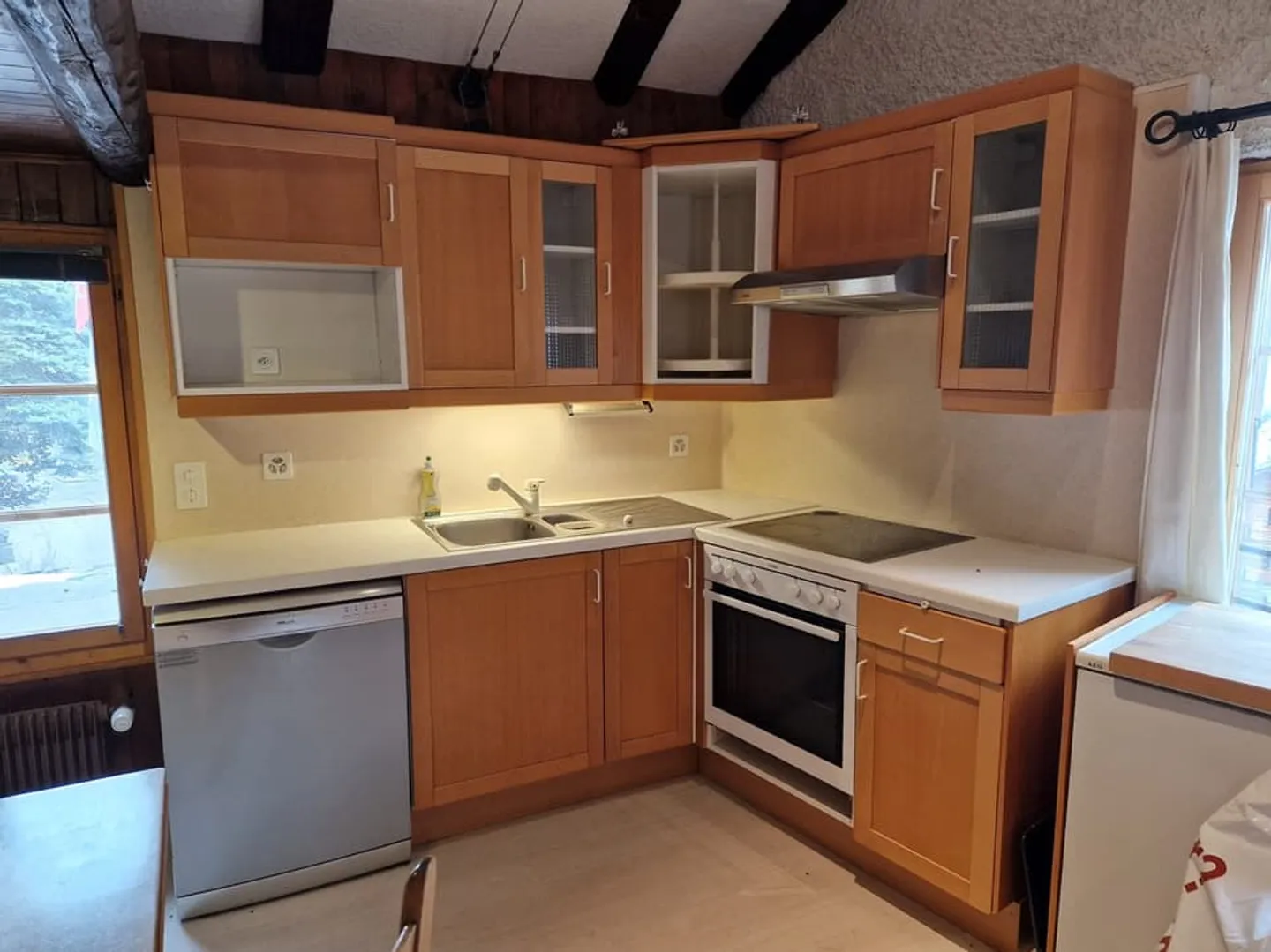 Chalet composed of two apartments - Central Street of the village of Evolène - Photo 3 of 9