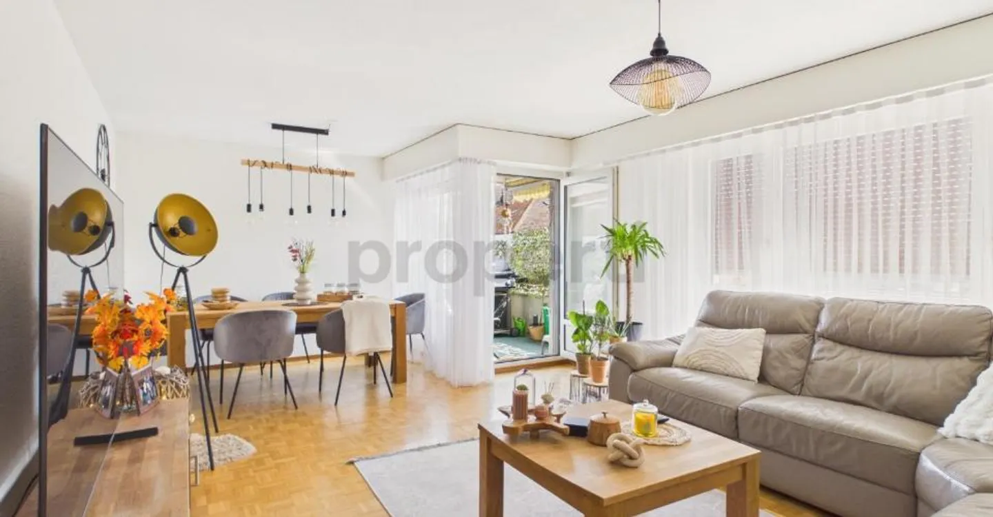 Bright 5.5-room apartment with balcony, Tafers - Photo 2 of 13