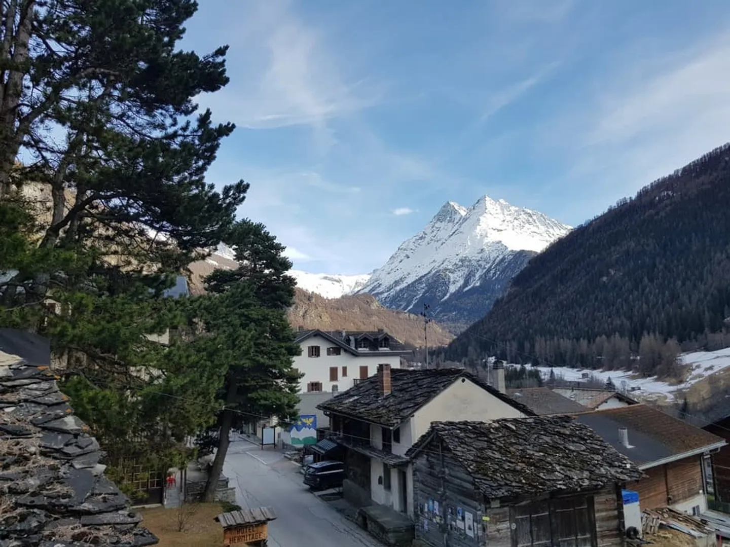 Chalet composed of two apartments - Central Street of the village of Evolène - Photo 8 of 9
