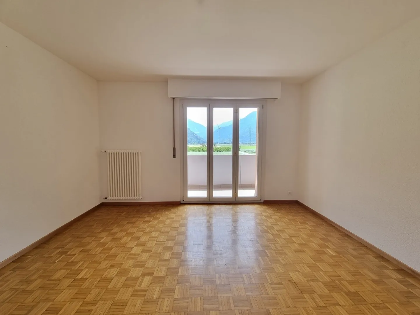 Incantevole appartamento di 3,5 stanze con bella vista libera - Foto 8 di 11