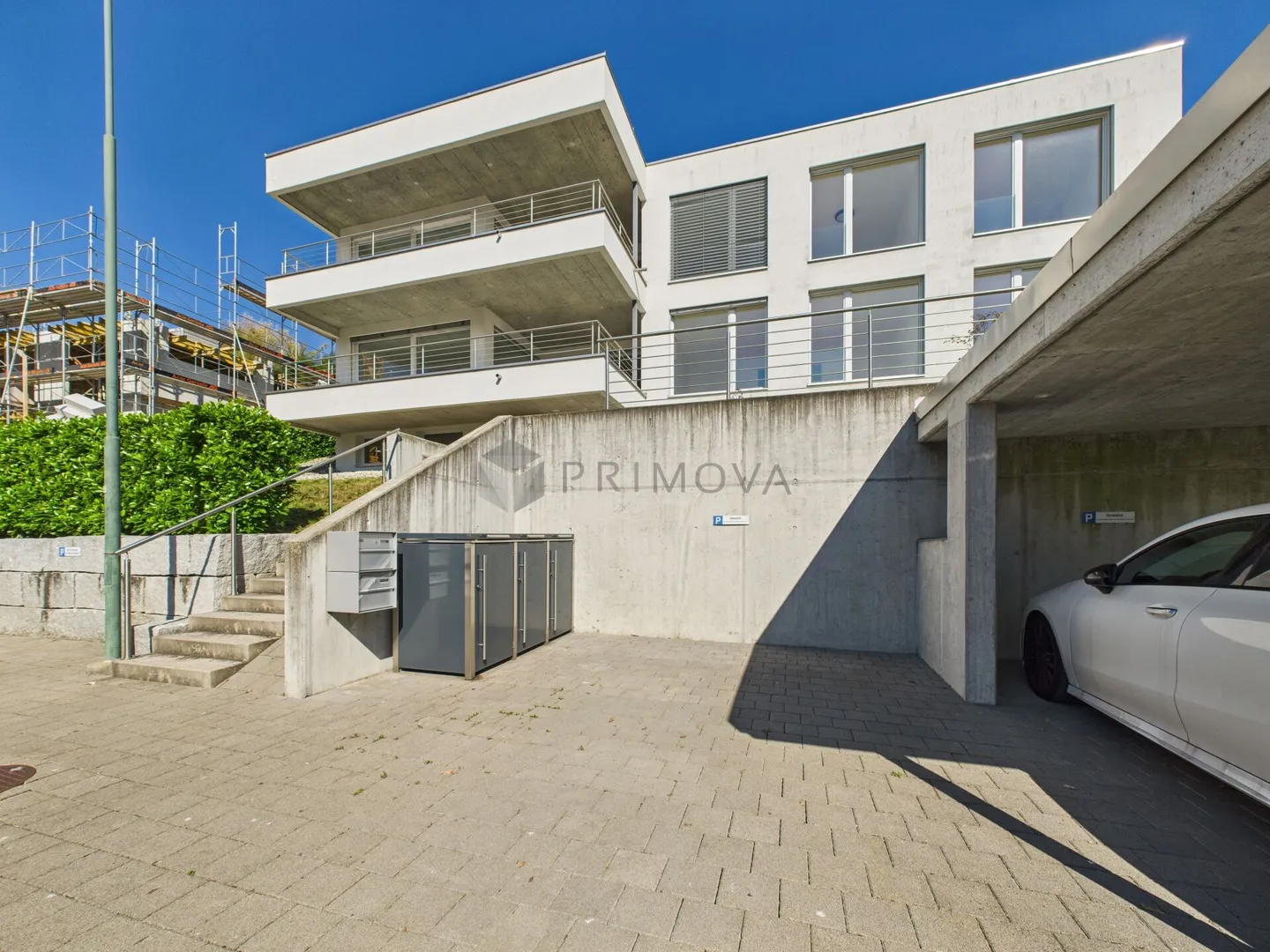 Moderna casa plurifamiliare con vista eccezionale e dotazioni di alta qualità - Foto 2 di 8