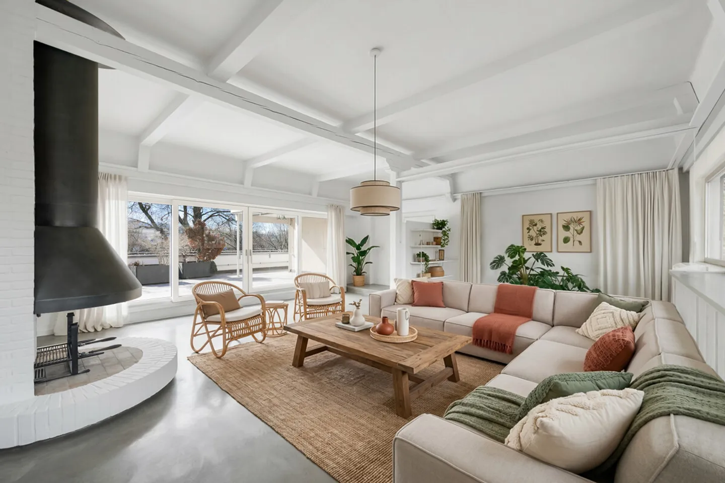 Winterthur: high above the city - spacious with potential - Photo 5 of 7