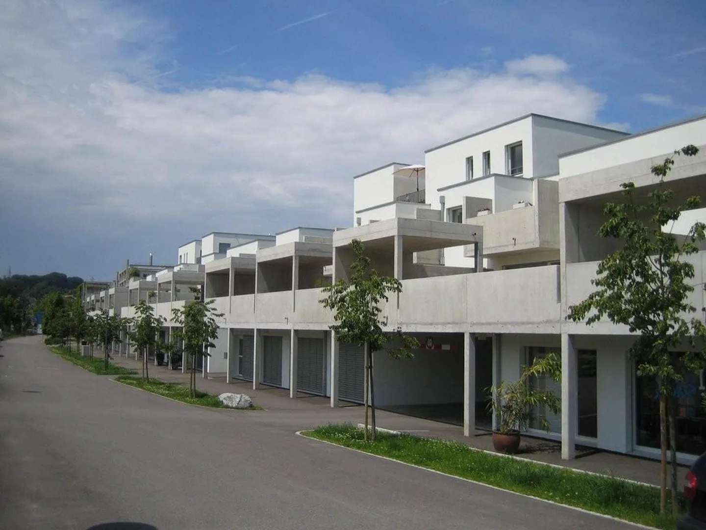 Parcheggio coperto a Bremgarten vicino a Berna - Foto 2 di 2