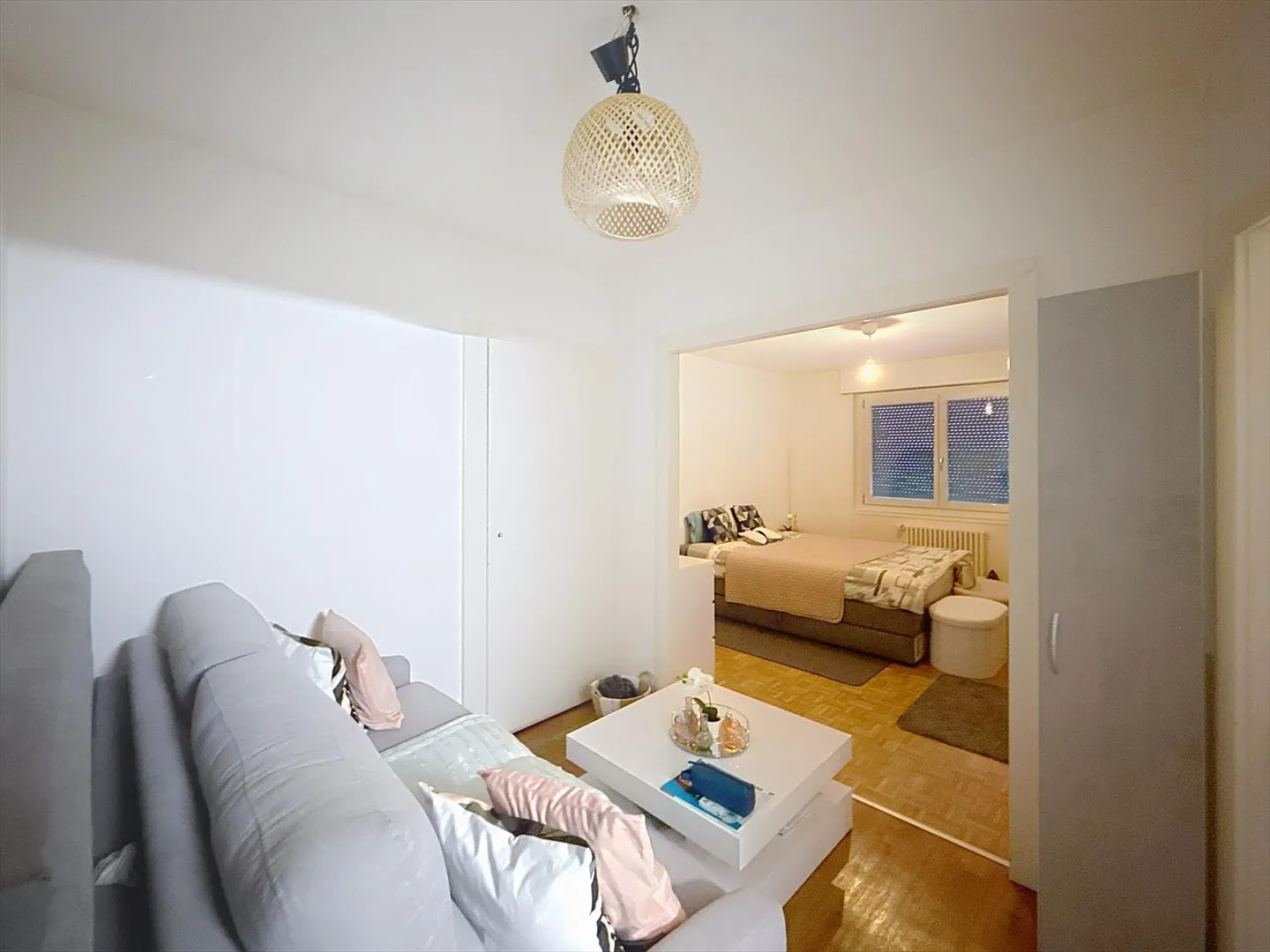 Appartement 1.5 pièces - Photo 1 sur 4