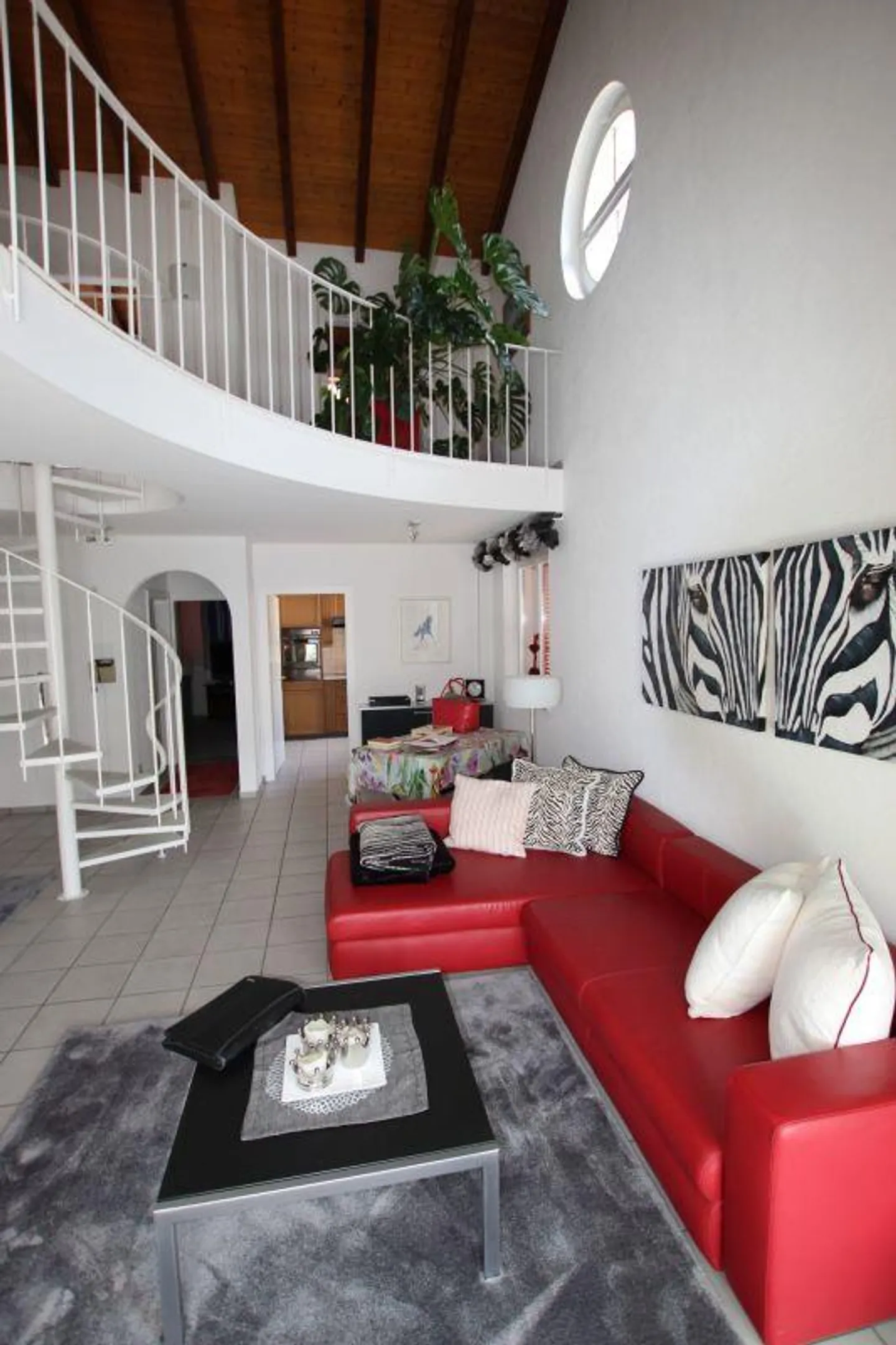 Penthouse Apartment - Photo 9 of 17