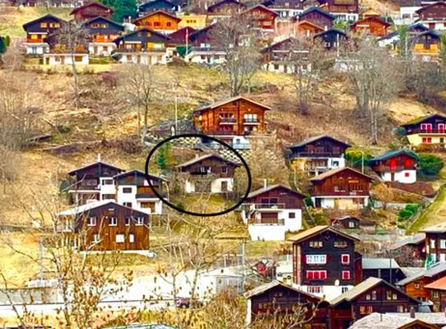 Chalet mit zwei Einheiten in Toplage - Foto 2 von 7