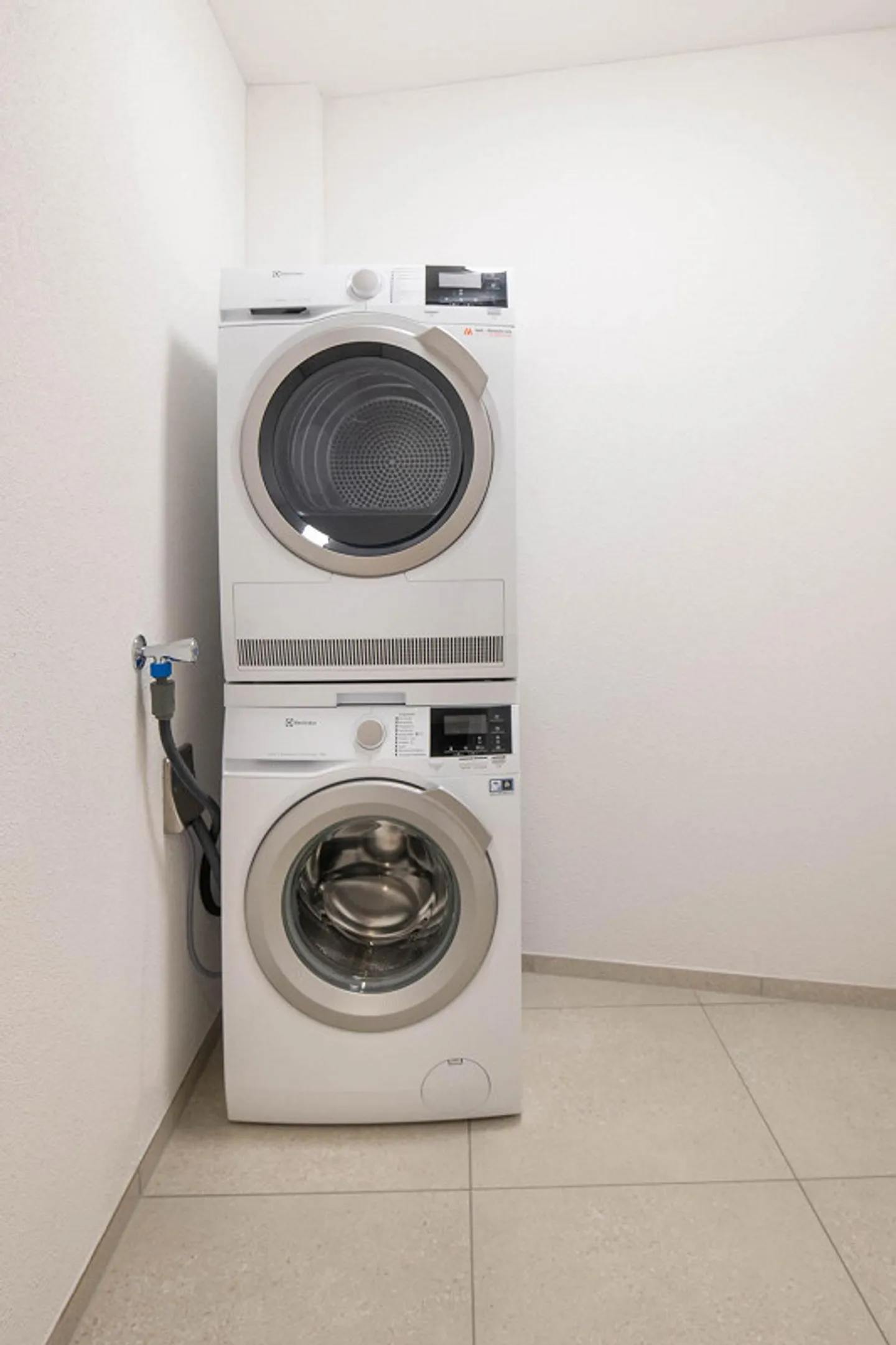 Entre la ville et la nature - Appartement neuf de 2,5 pièces au Breitipark ! - Photo 9 sur 11