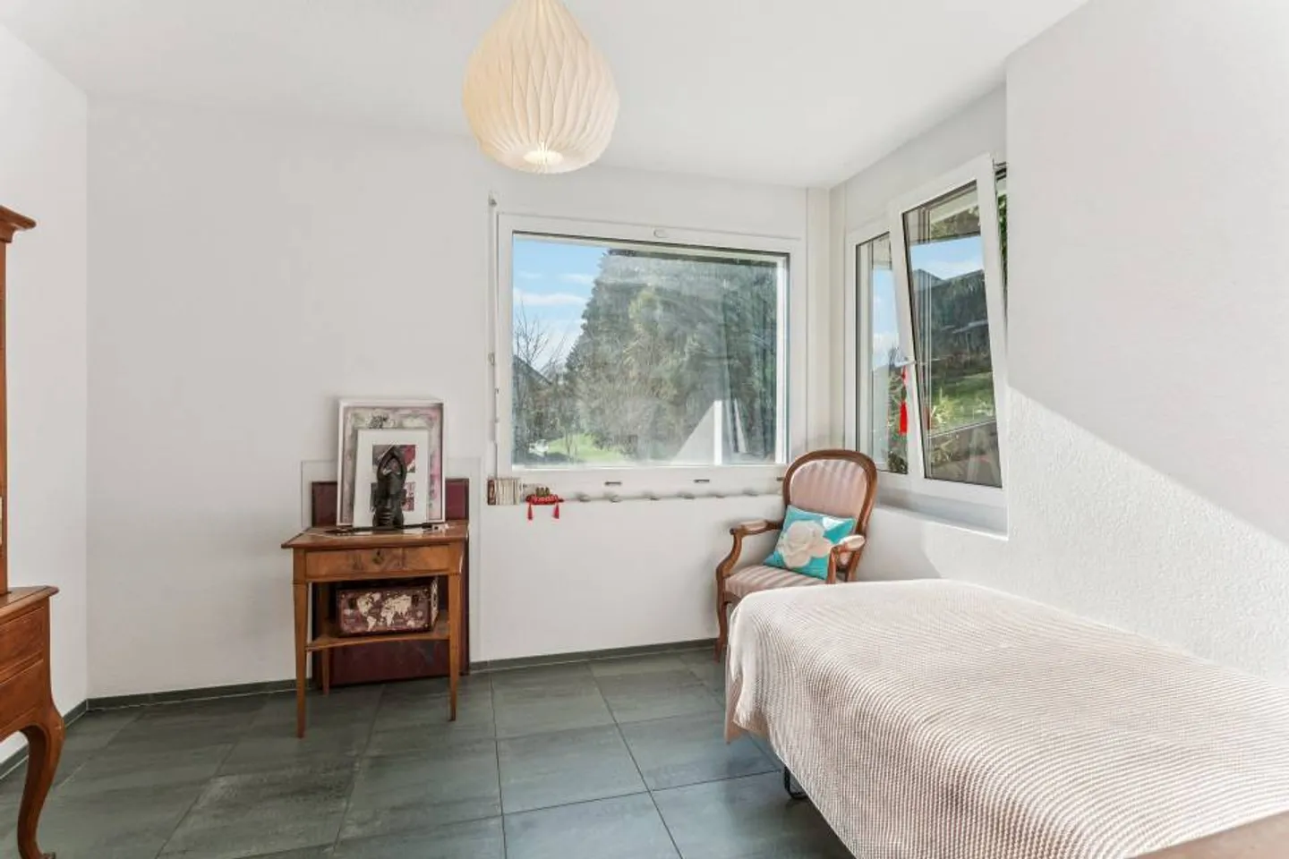 Elegantes und Helles Architektenhaus in Gletterens - Foto 8 von 13