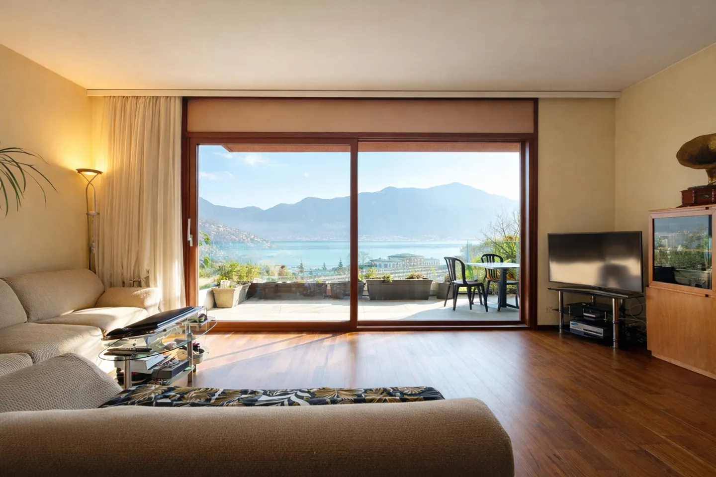 Charming Apartment with Lake View - Photo 1 of 16