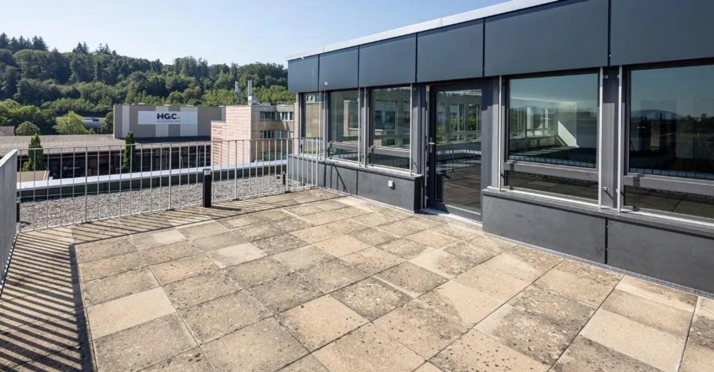 Ufficio Attico Elegante con Terrazza - Foto 5 di 10