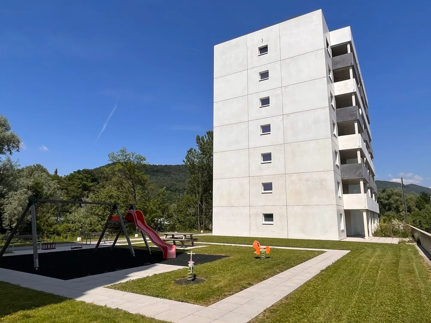 Charmant appartement 2.5 pièces - Photo 10 sur 10
