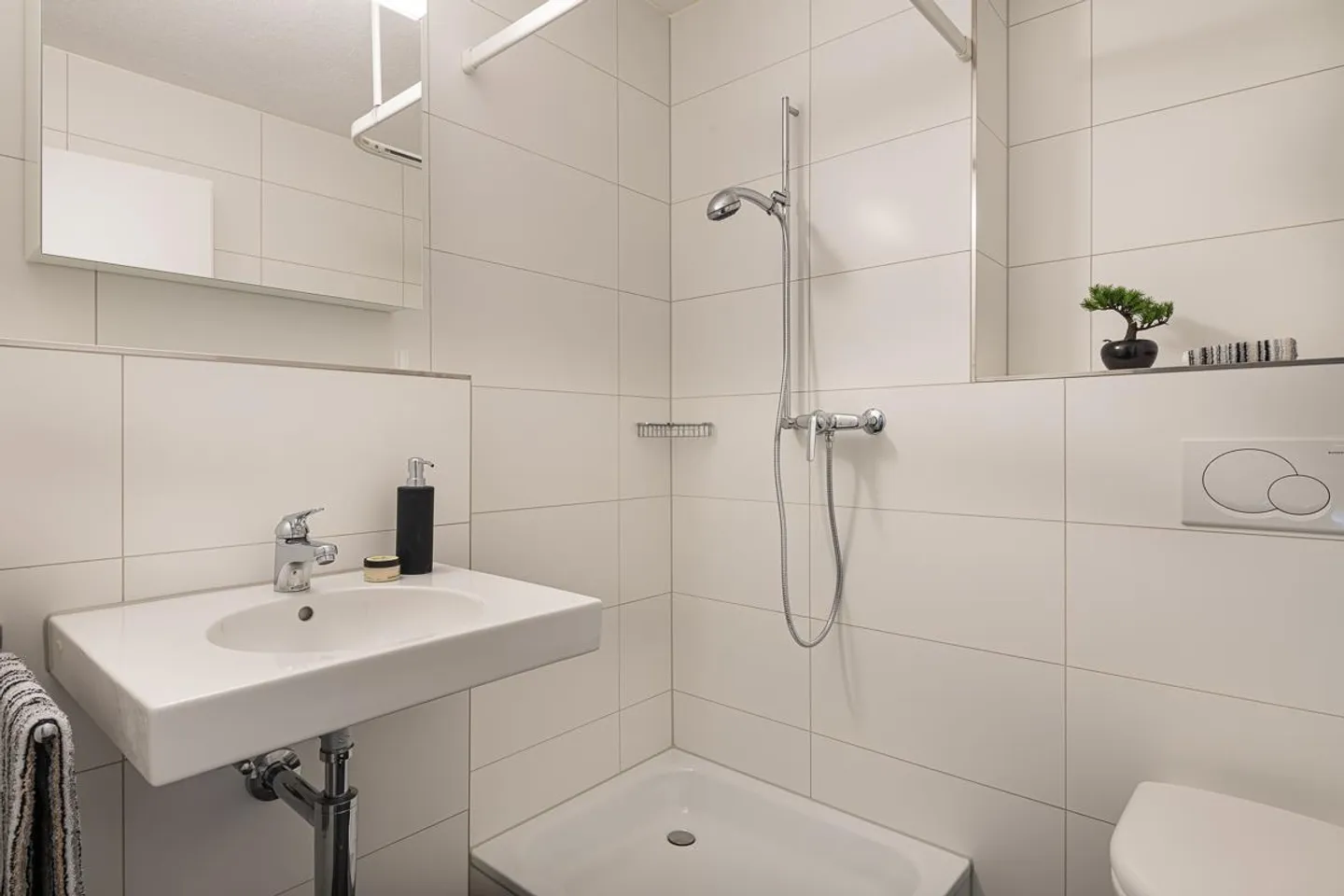 Appartement confortable de 3,5 pièces avec balcon - Photo 5 sur 13