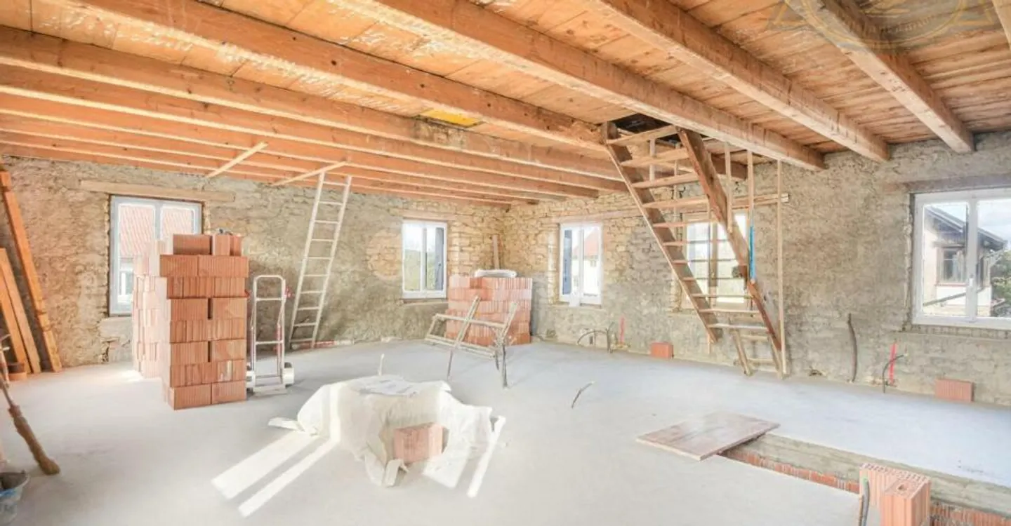 Maison Charmante avec Grange - Photo 9 sur 13