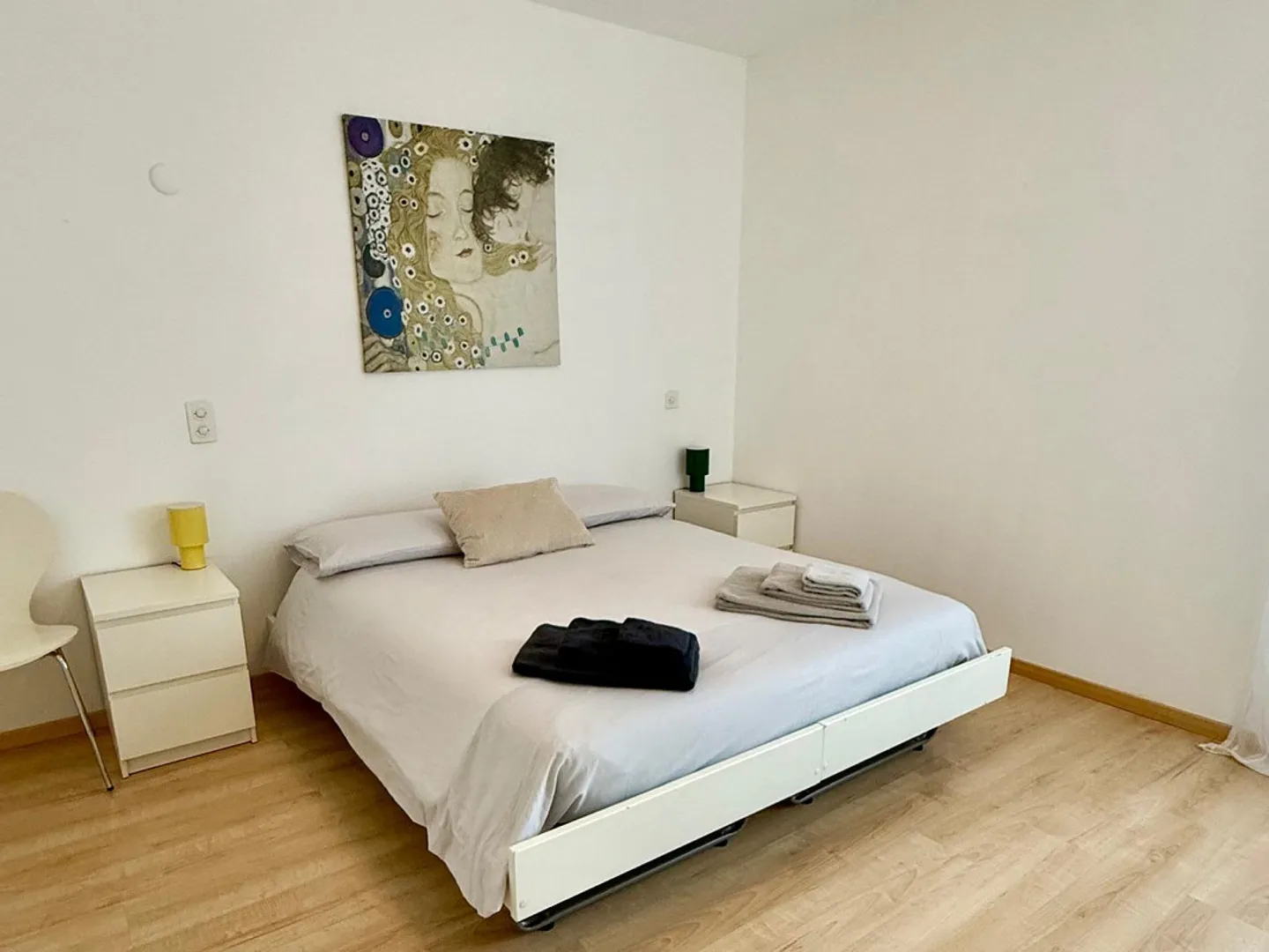 ZU VERMIETEN SCHÖNE ZWEI-ZIMMER-WOHNUNG MIT SEEBLICK UND SCHWIMMBAD IN CADRO - Foto 4 von 10
