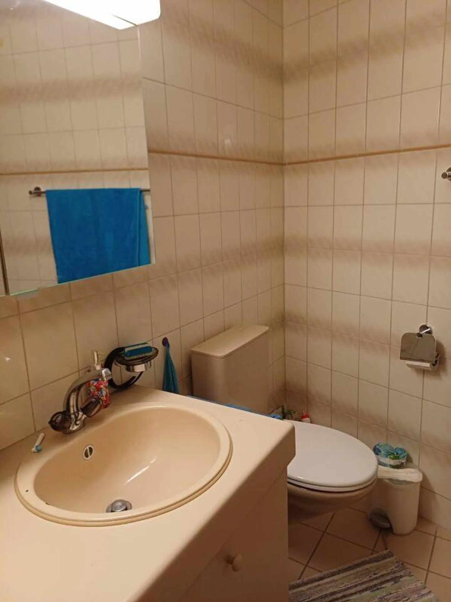 Appartement spacieux avec balcon - Photo 9 sur 10