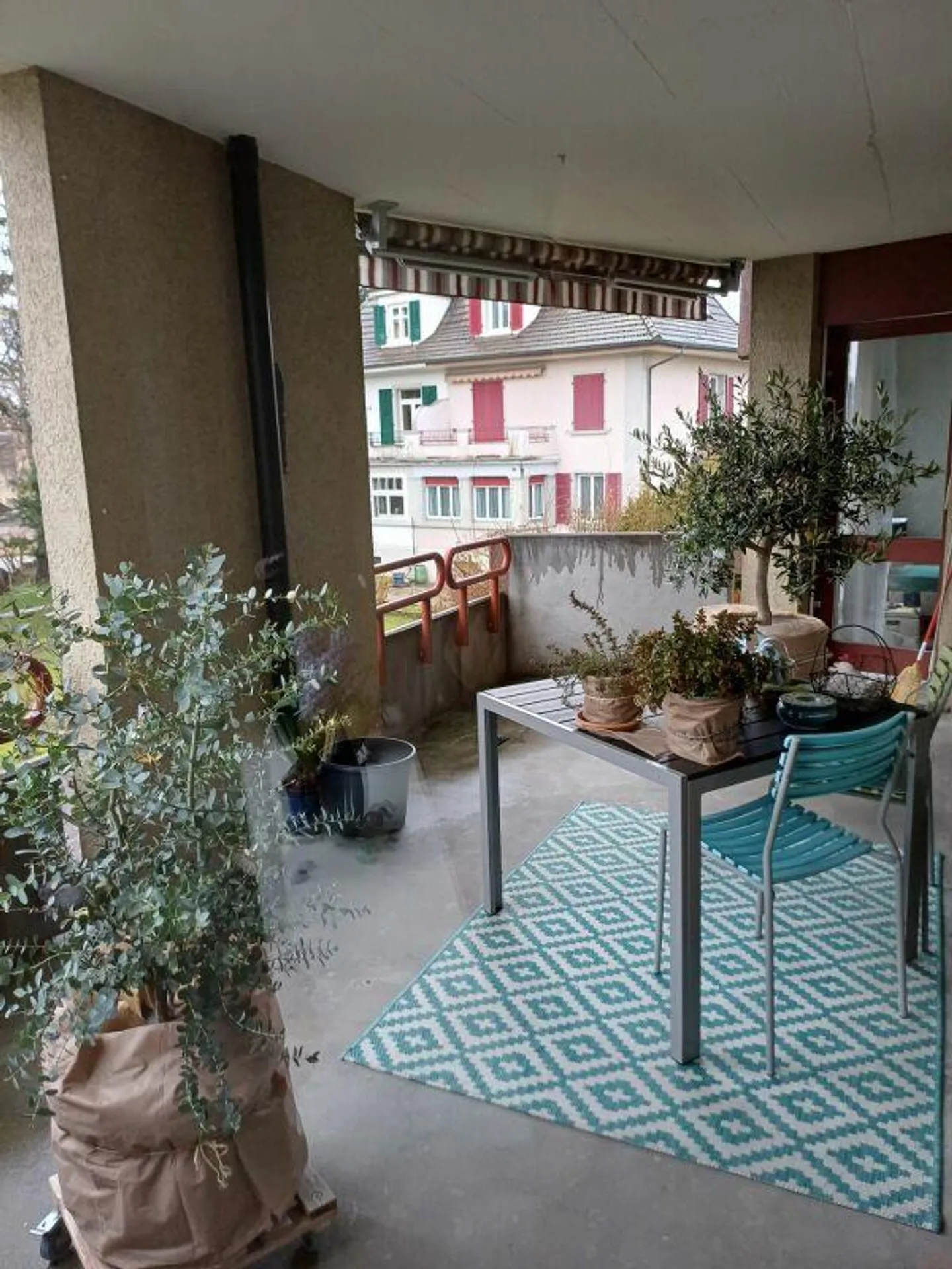 Appartement spacieux avec balcon - Photo 10 sur 10