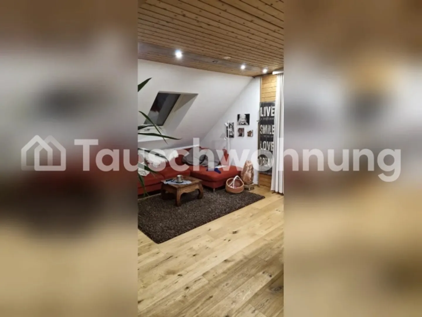 Penthouse for rent - Photo 1 of 1