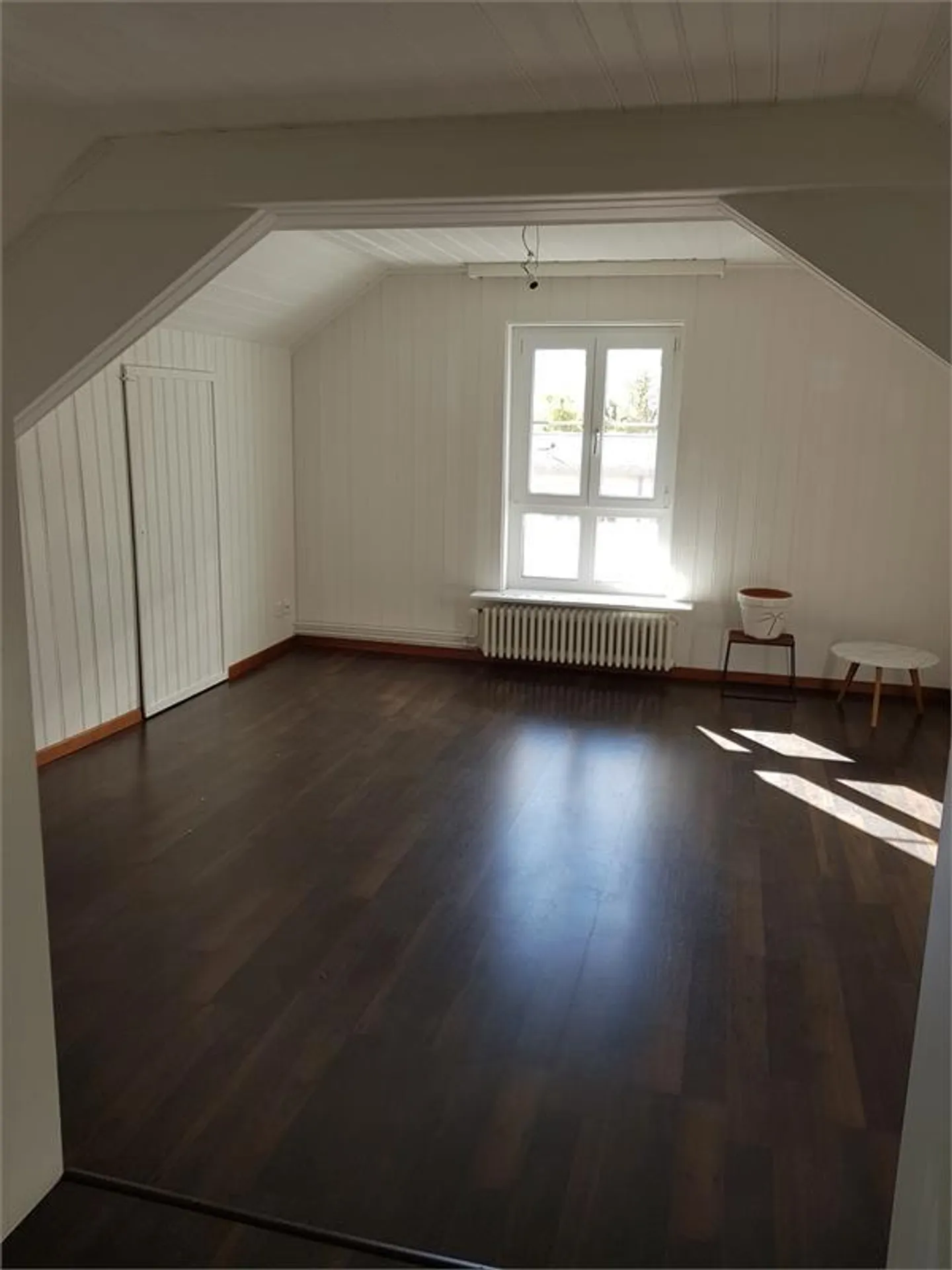 3.5-Zimmer-Dachwohung an zentraler Lage - Foto 4 von 7