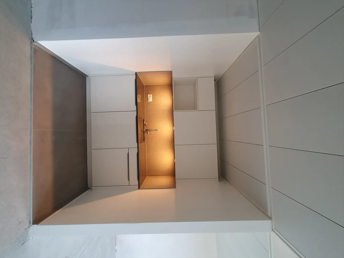 Raw office space just steps from CEVA - Photo 4 of 9