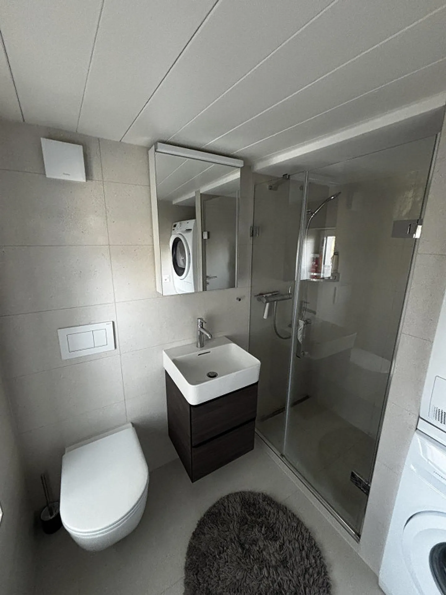 2-room flat by Lake Zurich, available from December 1, 2025 (flexible) - Photo 7 of 14