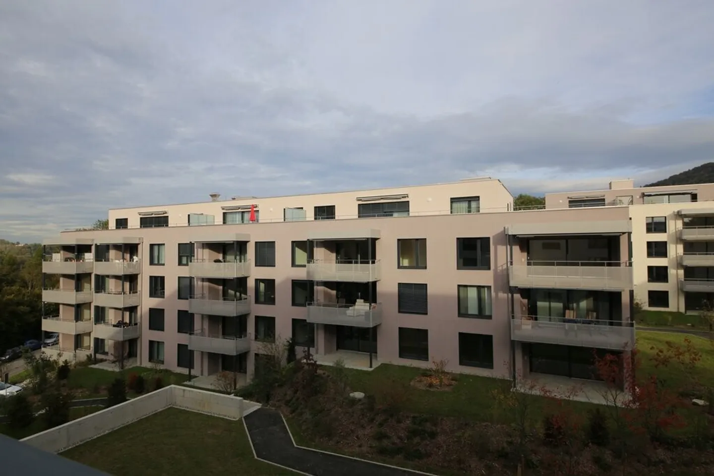 Stiamo cercando proprio te - Foto 2 di 9