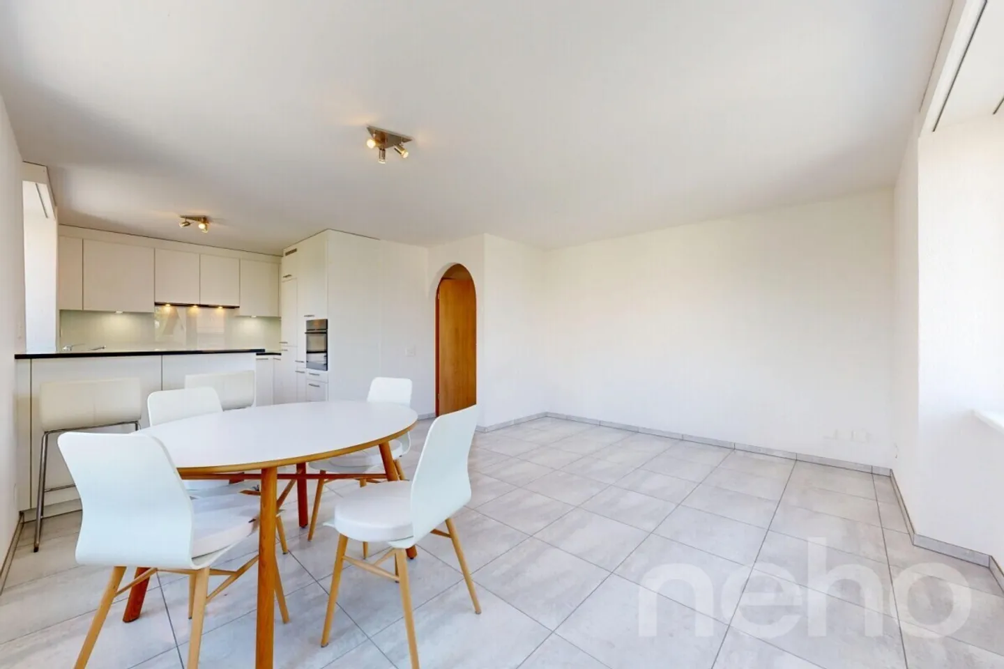 Renovierte Wohnung mit Balkon - Foto 2 von 12