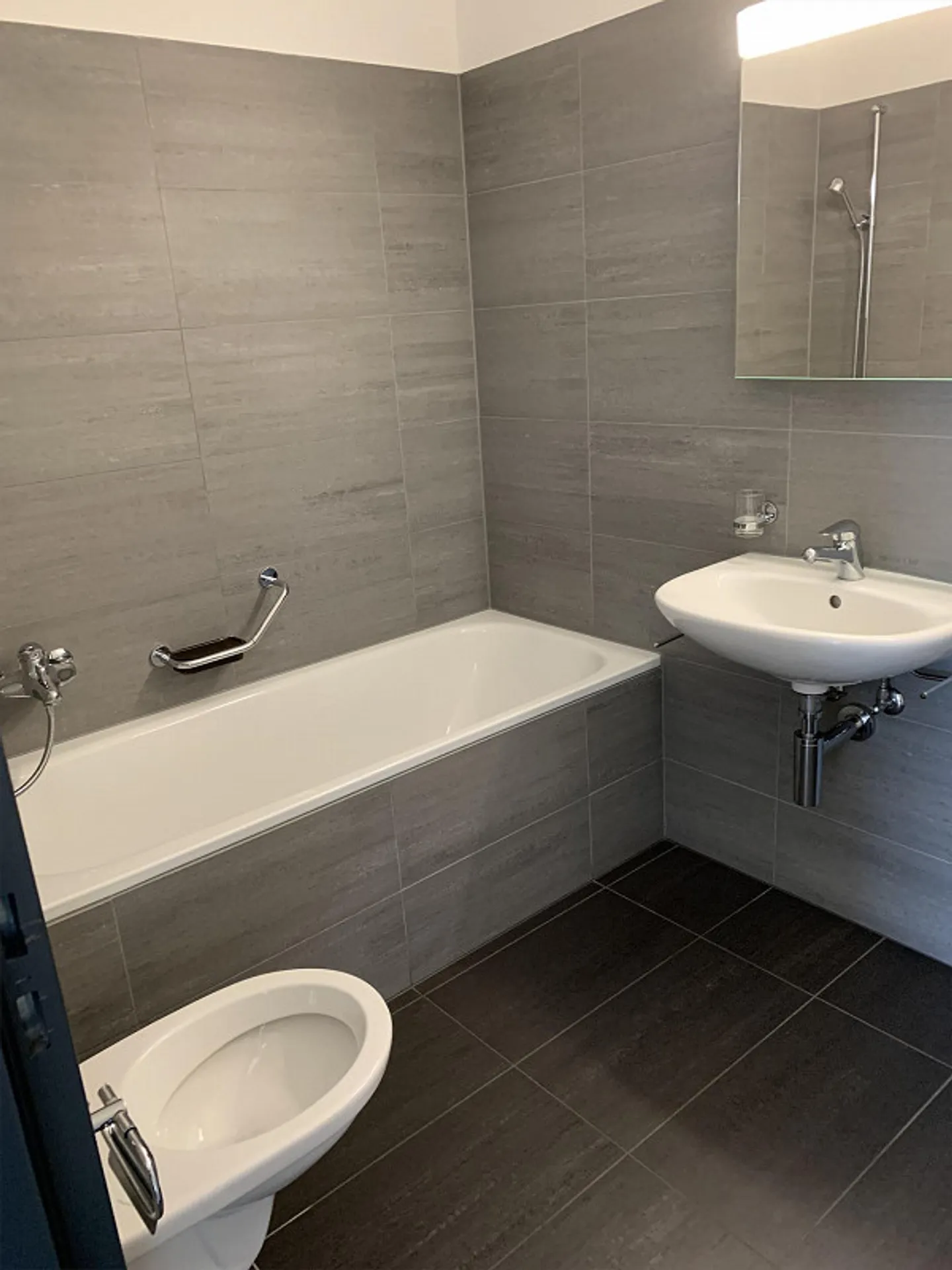 Appartamento 5.5 locali - Foto 5 di 5