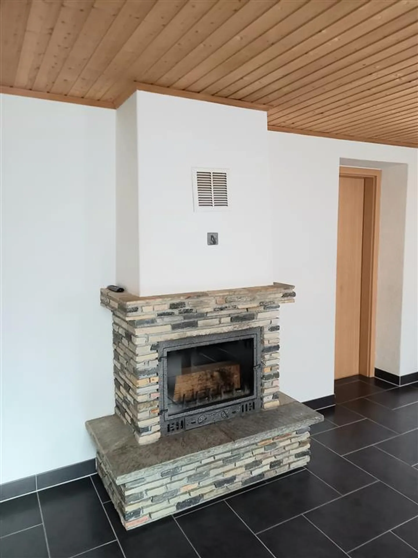 Duplex Charmant à Chalais - Photo 5 sur 11