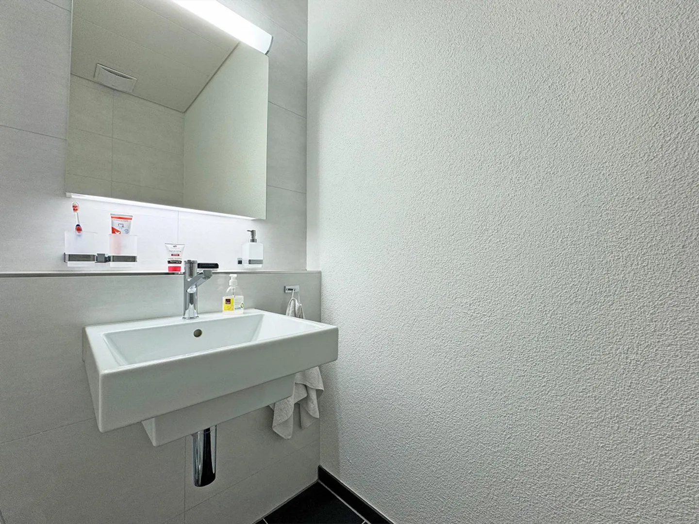 Spazio commerciale / Spazio ufficio - Foto 4 di 7