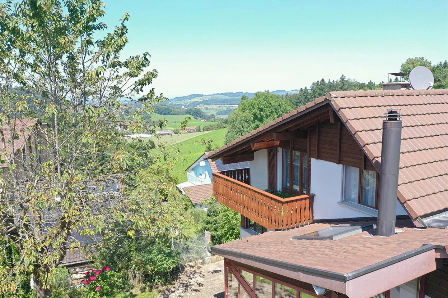 Einfamilienhaus, ruhig, gute Verkehrsanschliessung, tolle Aussicht - Foto 15 von 16