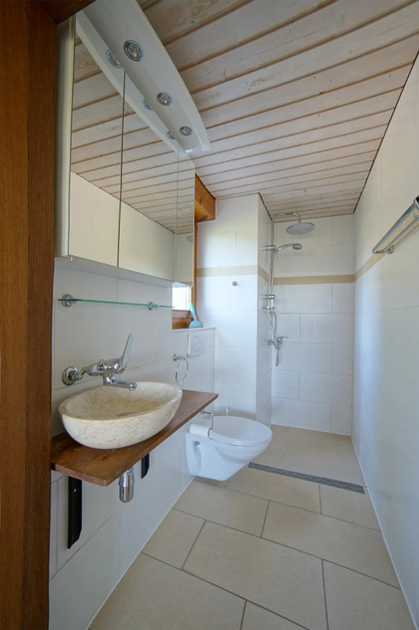 Einfamilienhaus, ruhig, gute Verkehrsanschliessung, tolle Aussicht - Foto 11 von 16