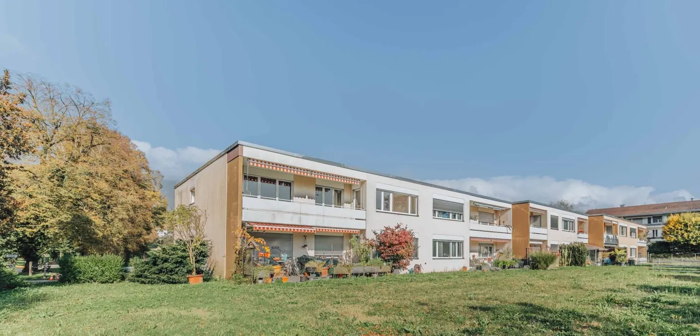 Appartement de 5 pièces en propriété à un emplacement central - Photo 1 sur 19