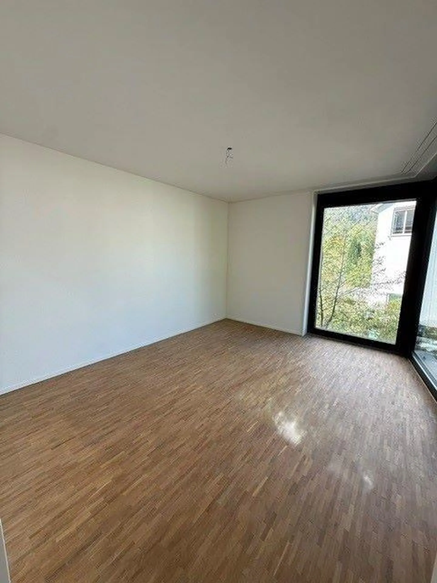 Moderne 3.5-Zimmerwohnung in Wollishofen - Foto 4 von 11