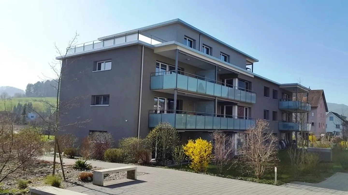 Moderne 3.5 Zimmer-Wohnung - Foto 1 von 7