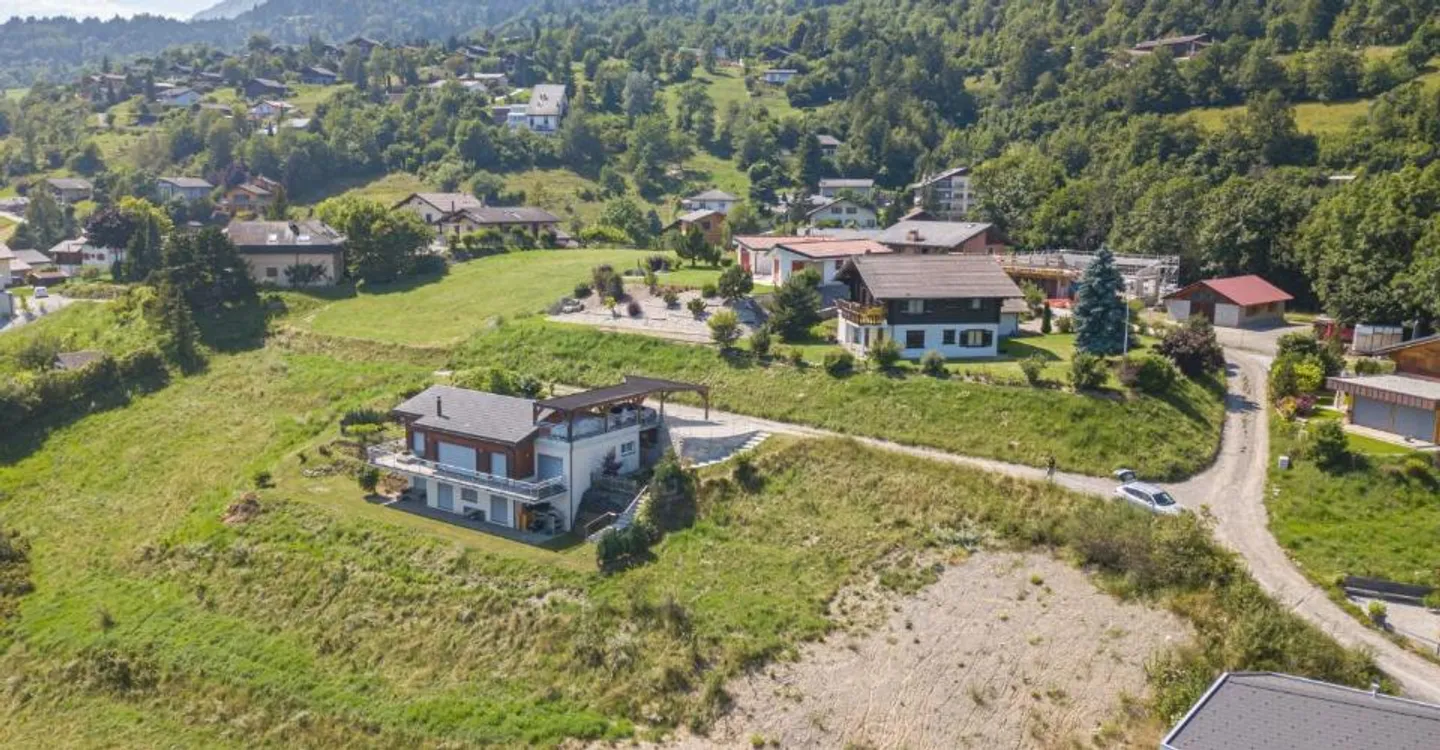 Maison moderne Minergie-P avec vue - Photo 7 sur 9