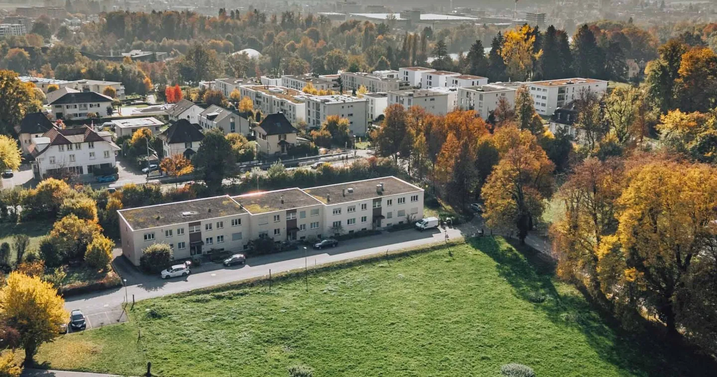 Appartement de 5 pièces en propriété à un emplacement central - Photo 3 sur 19