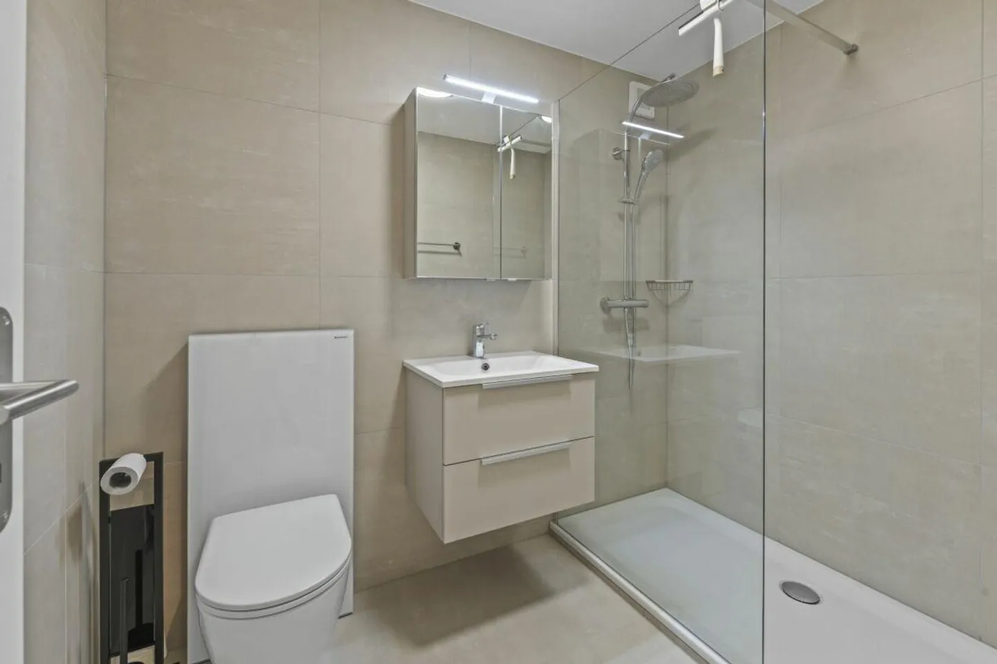 Helles Wohnerlebnis mit Aussicht & zusätzlichem Raum - perfekt für Singles & Paare - Foto 8 von 18