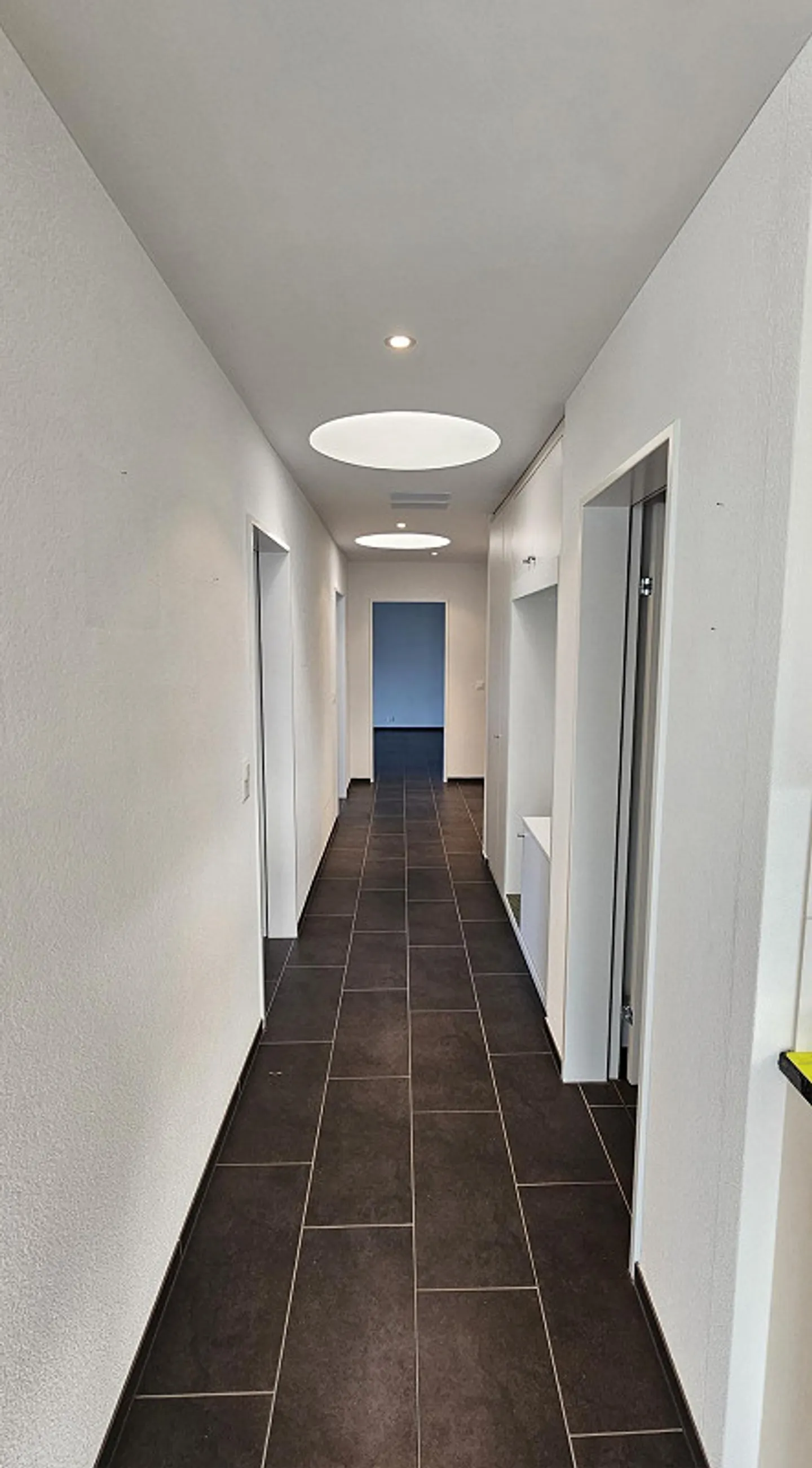 Appartement sous les toits lumineux de 4,5 pièces - Photo 11 sur 13