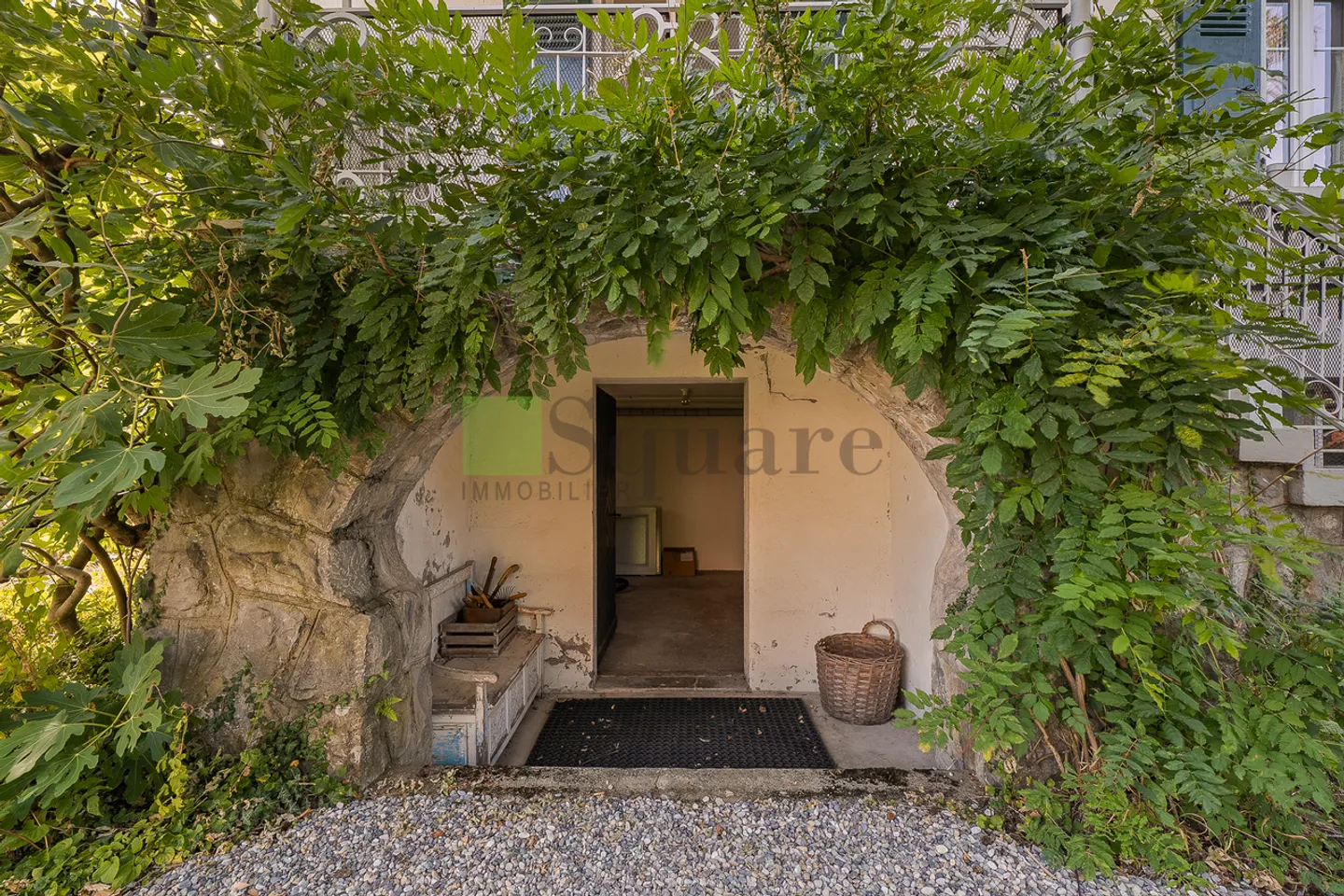 Bella villa indipendente con 5 camere nel centro di Losanna - Foto 12 di 13