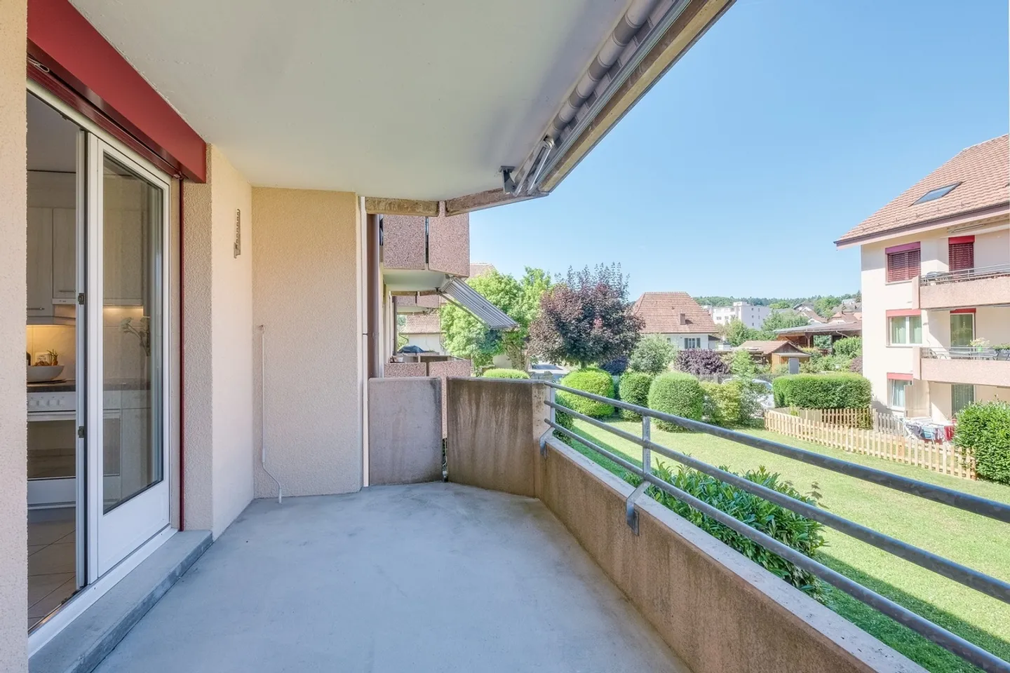 3.5-room apartment in a quiet neighborhood! - Photo 7 of 8