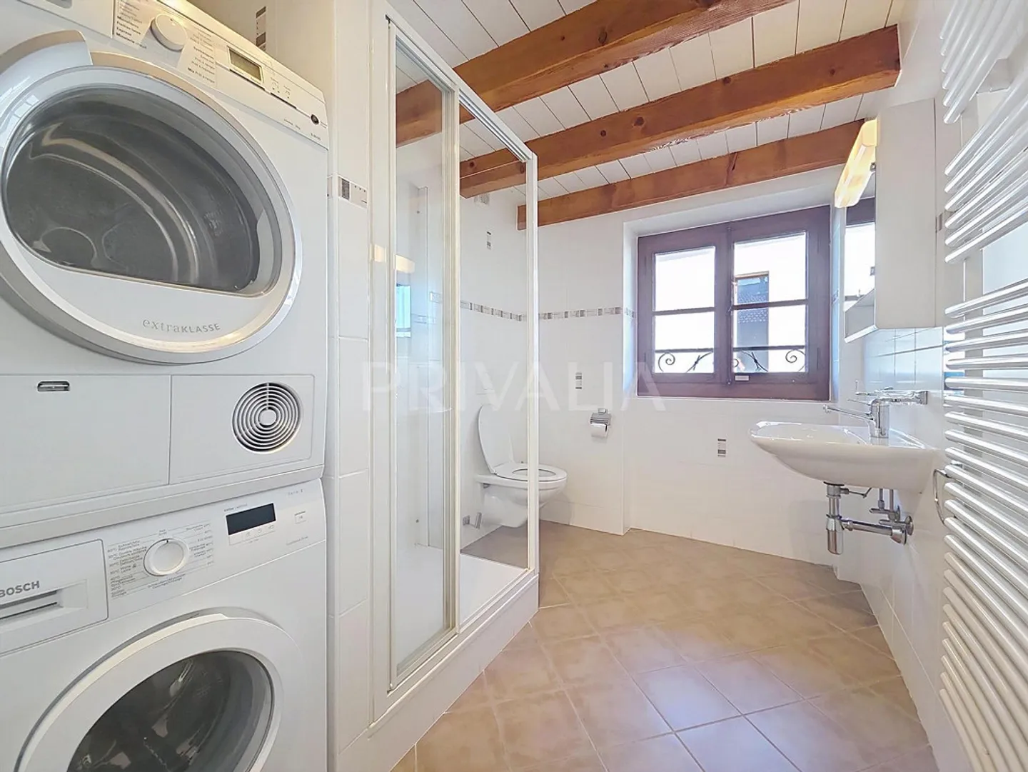 Maison villageoise récemment rénovée, au coeur de Bernex - Photo 8 sur 12