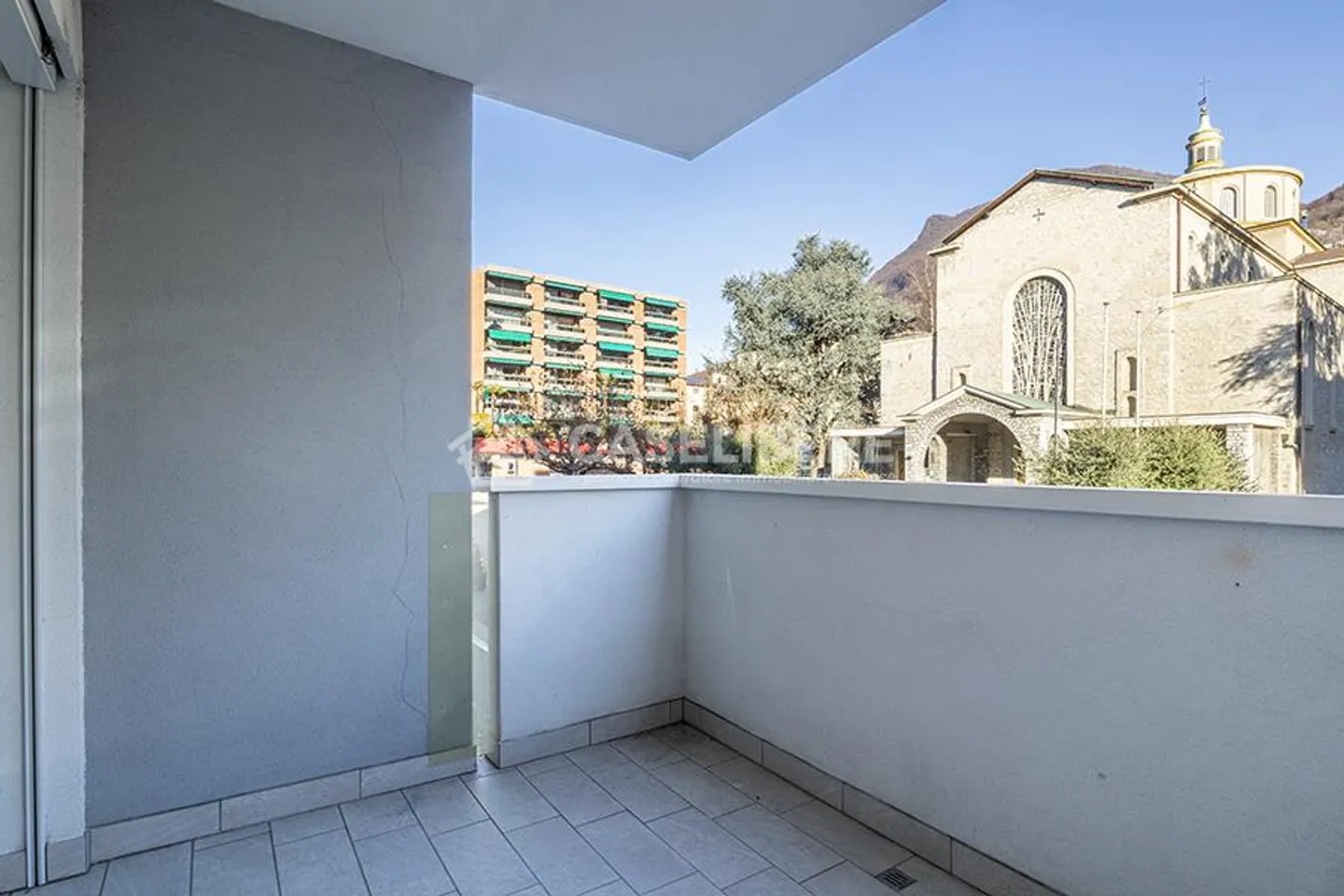 MODERN 2.5 ZIMMER TEILMÖBLIERT IN VIGANELLO - Foto 10 von 10