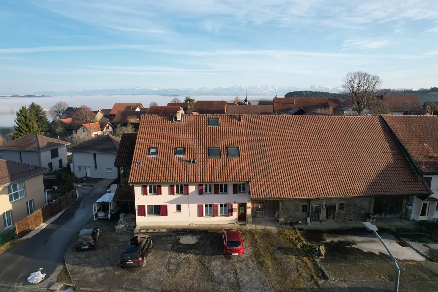 Renovierte Farm mit 3 Wohnungen - Foto 2 von 33